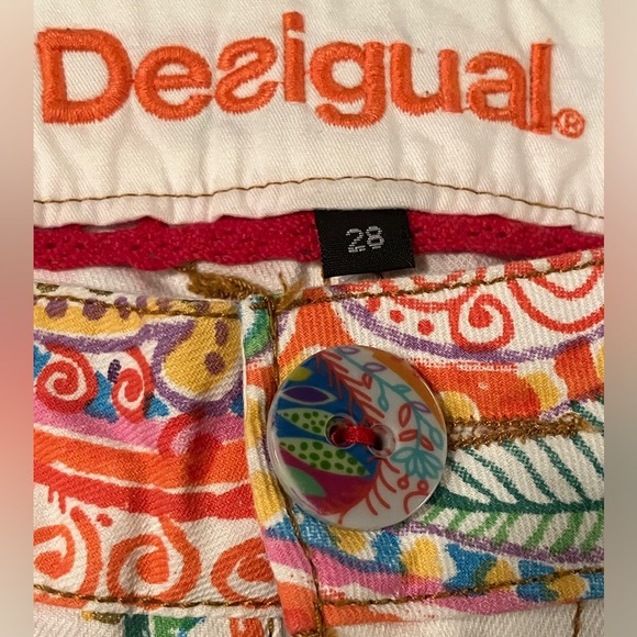 Women’s DESIGUAL paisley LORISE stretch DENIM PREMIUM JEANS! Size: 28 EUC - Picture 10 of 10